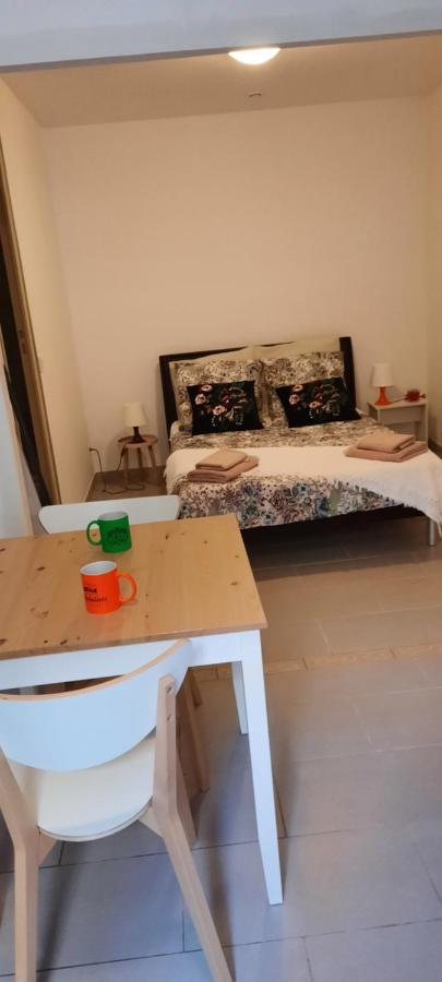Apparemment Des Moulins Apartment โกลโลบรีแยส์ ภายนอก รูปภาพ